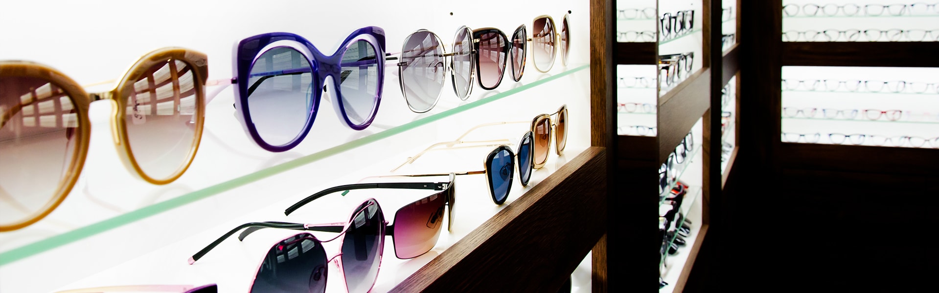 A Complete Guide to Finding the Right Sunglasses Size – SOJOS